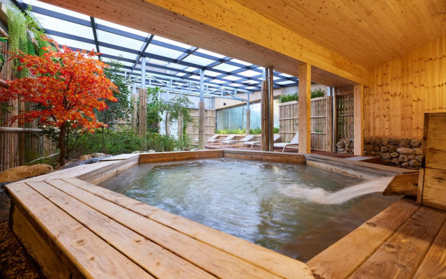 Osaek Greenyard Hotel