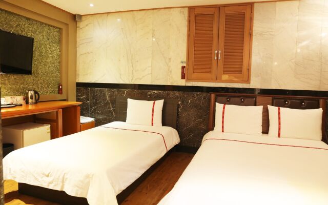 Dongdaemun Signature Hotel