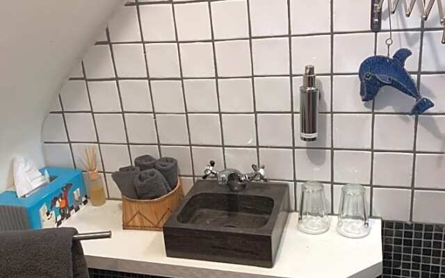 Bed & Beads The African Lily