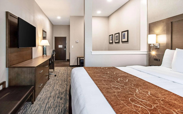 Comfort Suites Grove City Columbus South