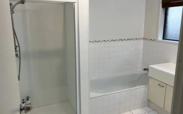 Remuera Spacious Holiday Home