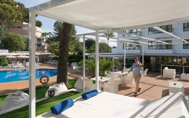 Ona Palmira Paguera Hotel