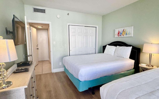 Surfside Resort #410