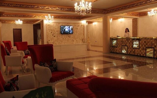 Hera City Hotel