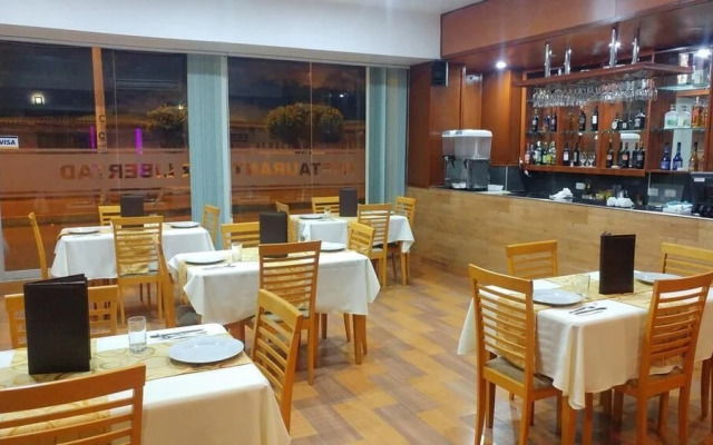 Hotel Libertad Pacasmayo