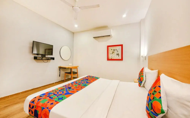 Fabhotel Comfort Residency I