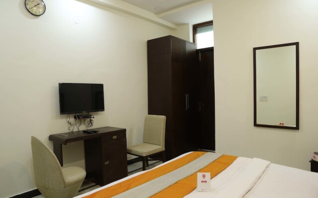 OYO Rooms 486 IGI Airport Near Main Road