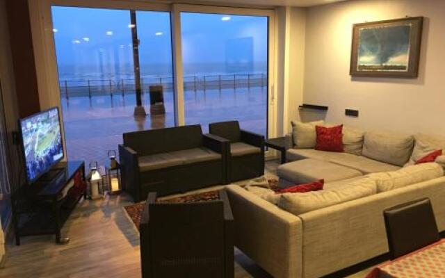 Zeedijk Westende 8p App