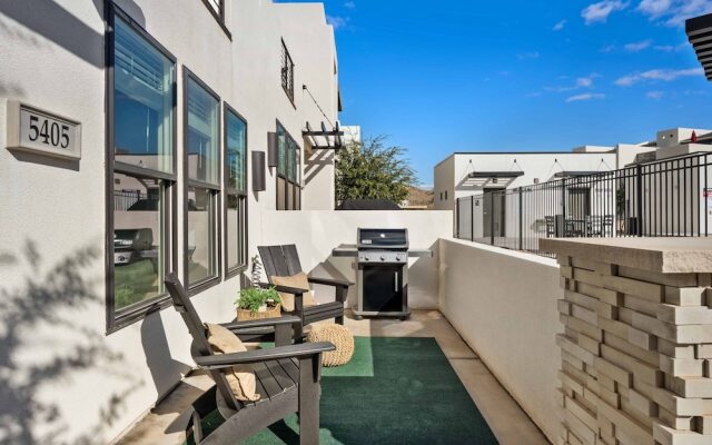 Sun-kissed Retreat 9 Bedroom Home