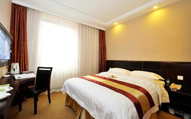 Wanjia Lakefront Hotel