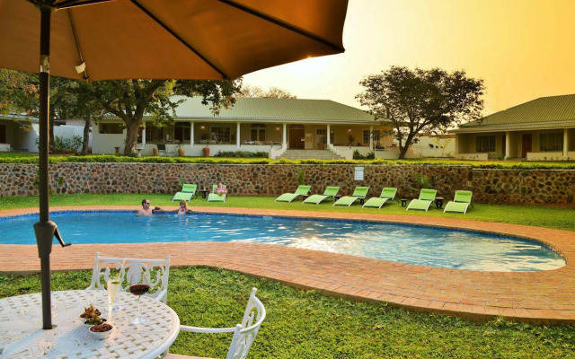 Batonka Guest Lodge