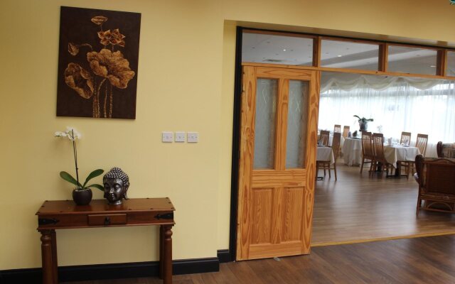 Travel Plaza Hotel