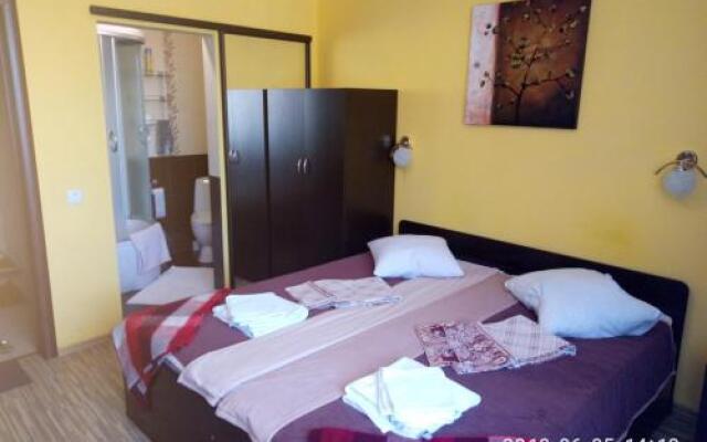 Guest House Pervomayskaya 126