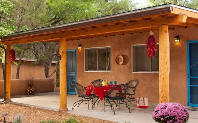 Casa Escondida Bed & Breakfast