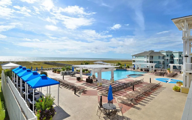 Pointe West 303 - Beachside Blue Sailfish