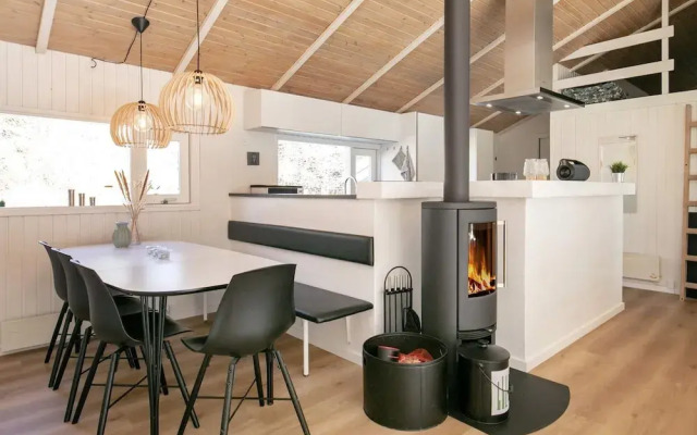 8 Person Holiday Home in Bindslev-by Traum