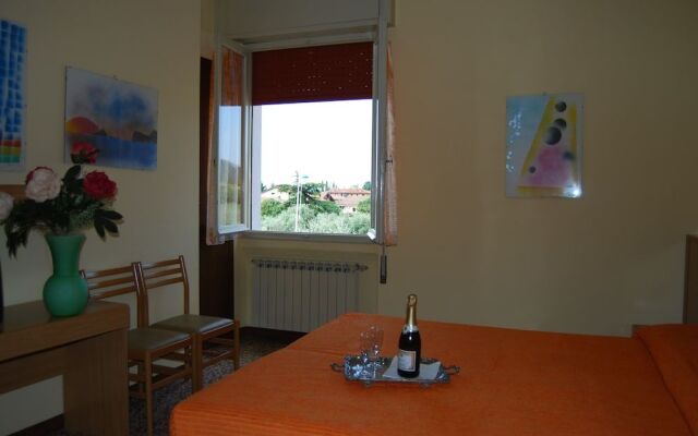 Albergo Meuble' Olivi