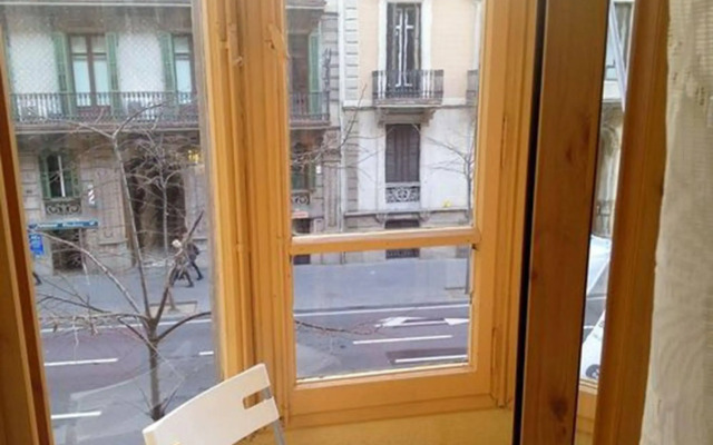 Hostal Balmes Centro
