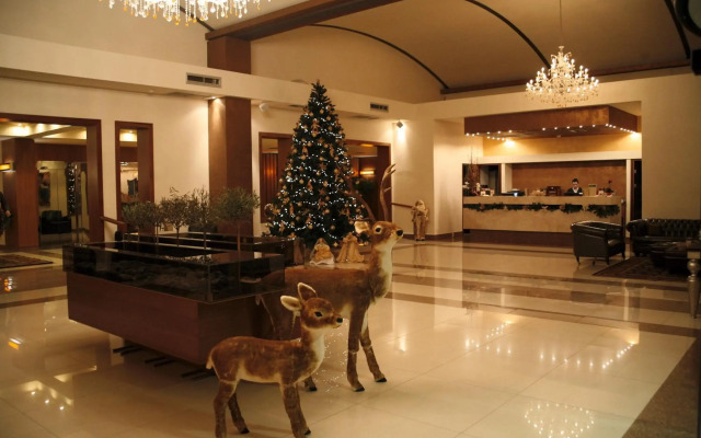 Valis Resort and Spa