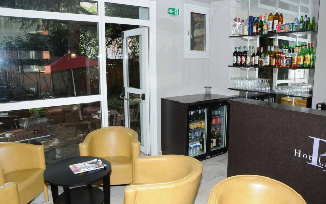 Hotel Patio Brancion