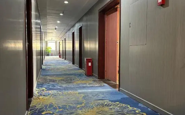 Sixian Huangting Business Hotel