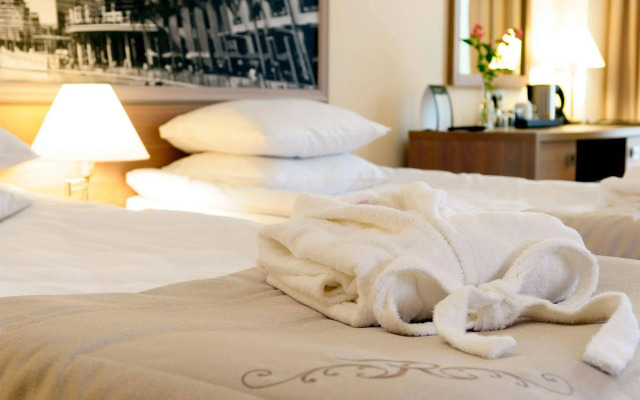 Rius Hotel Lviv