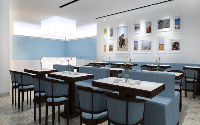 Ambar Sarovar Portico Hotel - Gandhidham