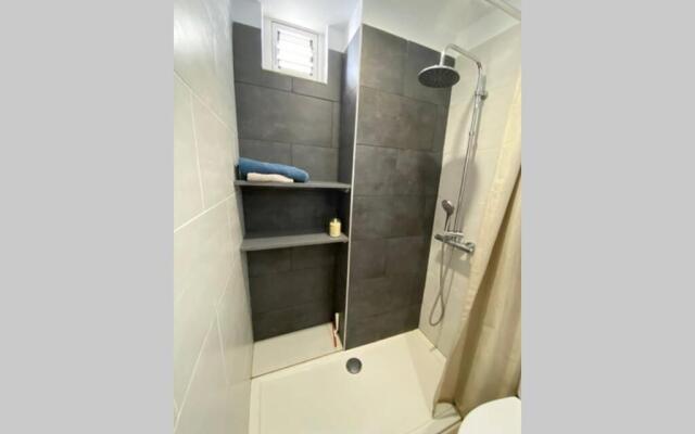 los Cristianos, céntrico piso a 100 metros de la playa