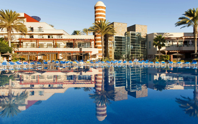Elba Carlota Beach & Golf Resort
