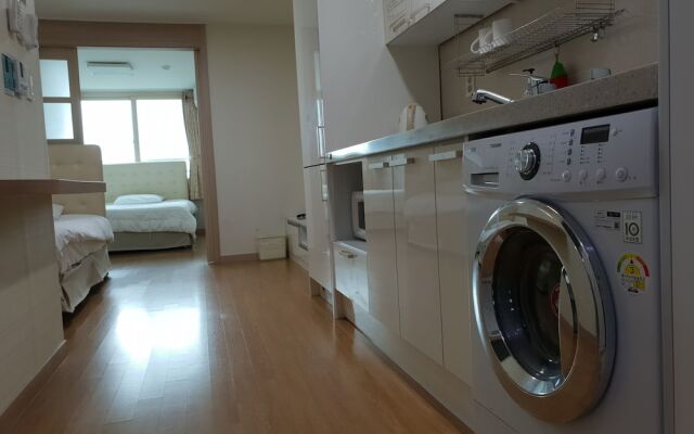 Residence Yegreen House