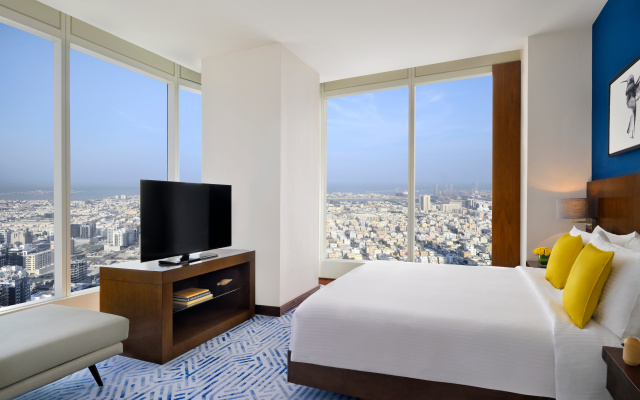 Voco Dubai Hotel - Image 5