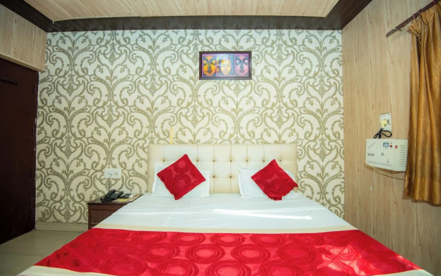 Hotel Manohar Palace