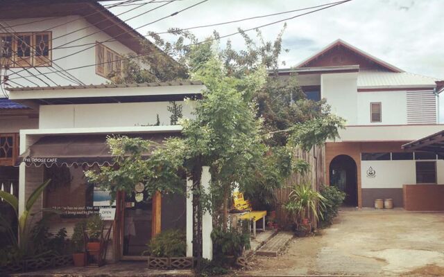 The Goose Cafe & Hostel