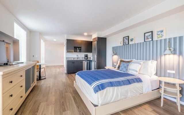 Marina Square Suites