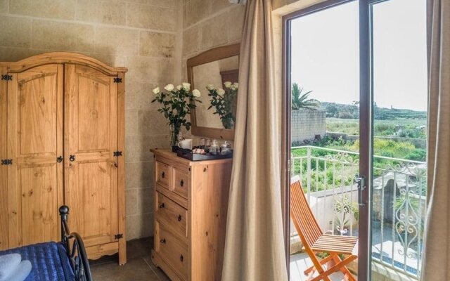 Ta´Kalamija B&B