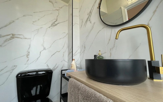 Cozy Apartment in Heart Athens Near Metro Fix 100m