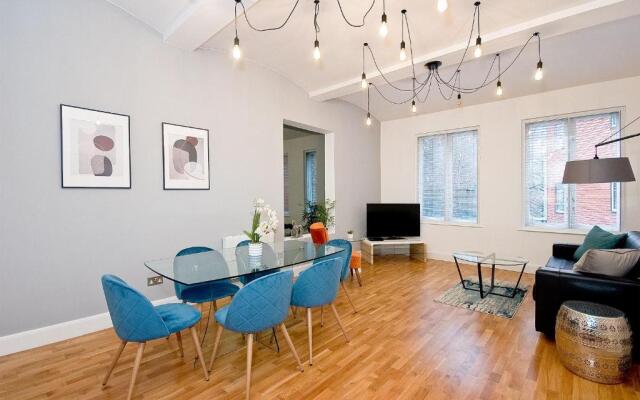 Mulberry Flat 2 - Two bedroom 1st floor by City Living London