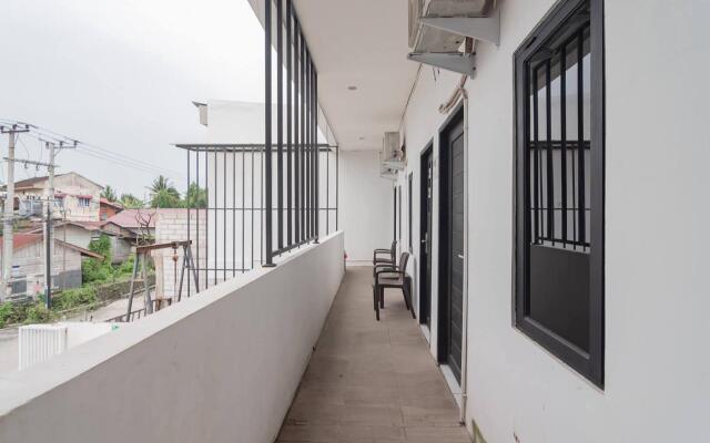 RedDoorz @ Sani Guest House