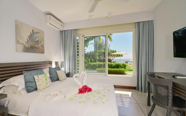 Plage Bleue Beachfront Apartments By Lov