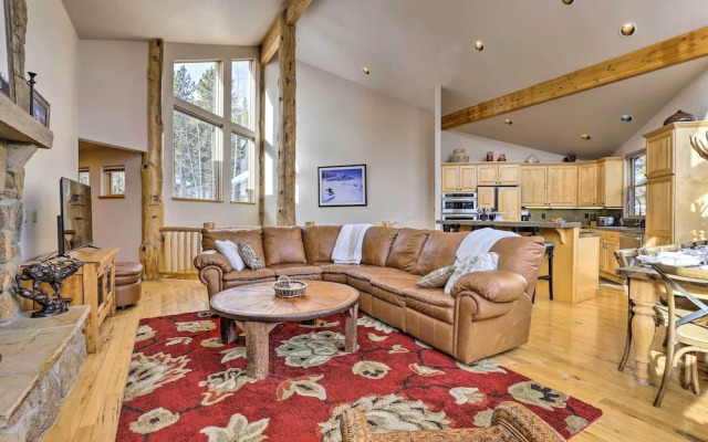 Ski & Hike On-site: Breckenridge Retreat!