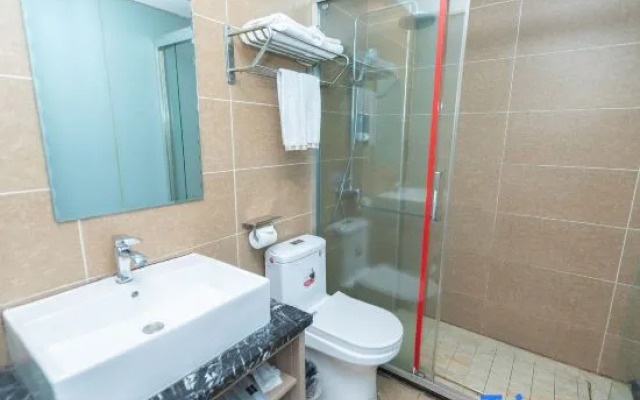 Star Hotel (Lishui High-speed Railway Station)