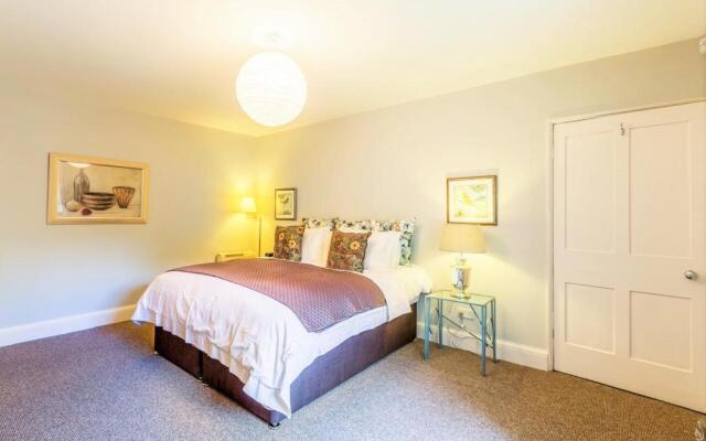 Luxury Apartments - 22 Garden Flat