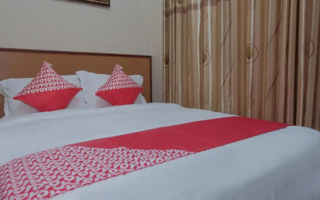 OYO 1692 Villa Akbar 3