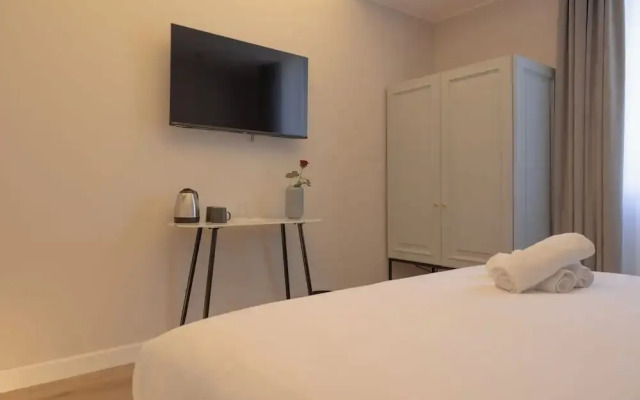 Tiburtina 86 Luxury Suites