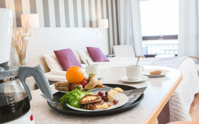 Hotelli-Ravintola Lokkilinna