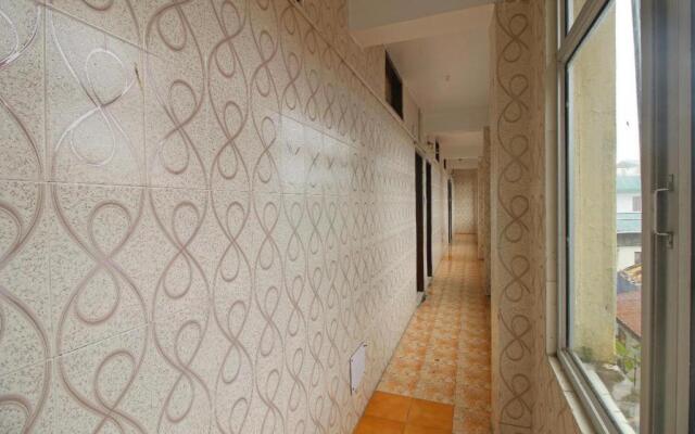 Hotel Charlene - Mall Road, Mussoorie