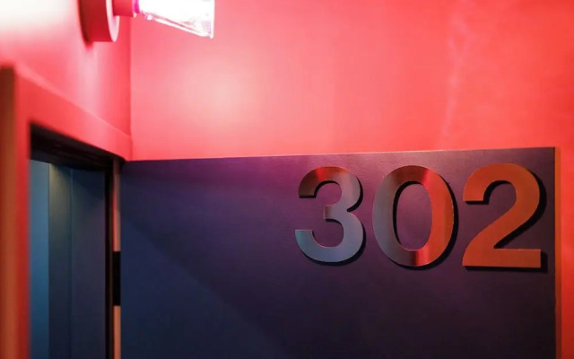 Rose Hôtel Invisible