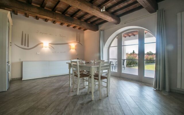 Appartamento Palazzeta With Pool, Near the Sea