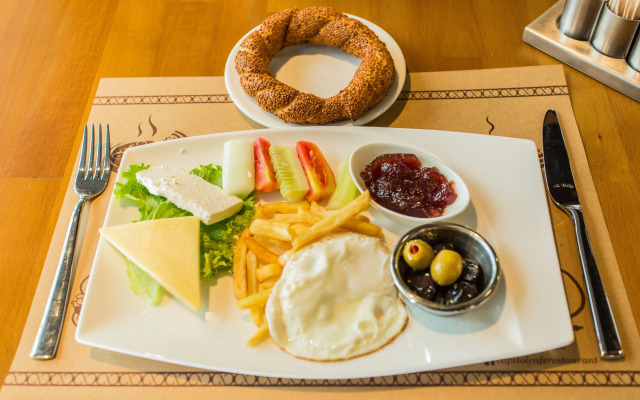 Accra Luxury Apartments at The Lennox