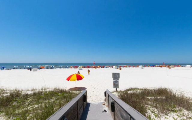 Windward Pointe 1506